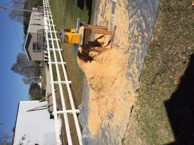 Comparing oliver vs dewalt planer? We’ve analyzed everything from motor specs to ease of use — see who wins.