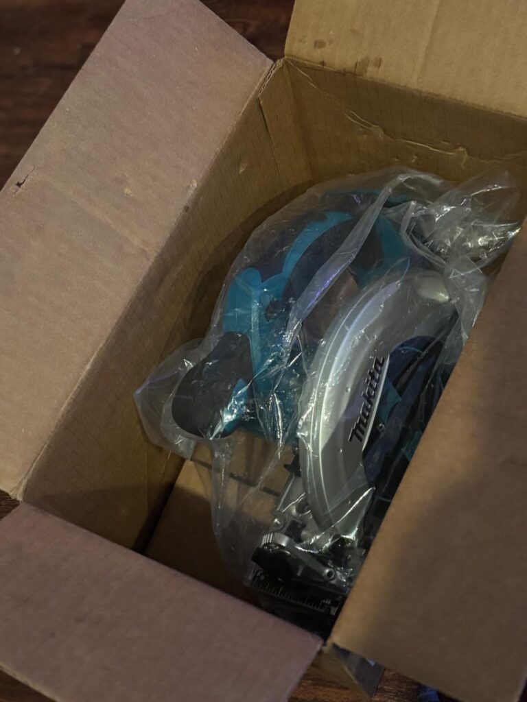 See which tool dominates in the makita vs skil circular saw test and why.