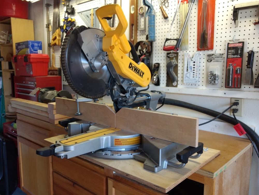 Wondering which saw to choose? This dewalt vs milwaukee miter saw breakdown makes your decision easy.