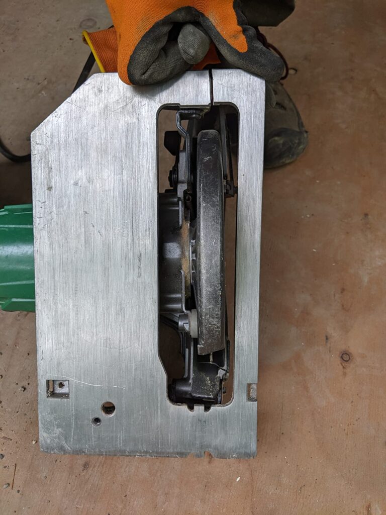 Wondering which saw cuts better? Our Metabo Vs Makita Circular Saw comparison answers everything.