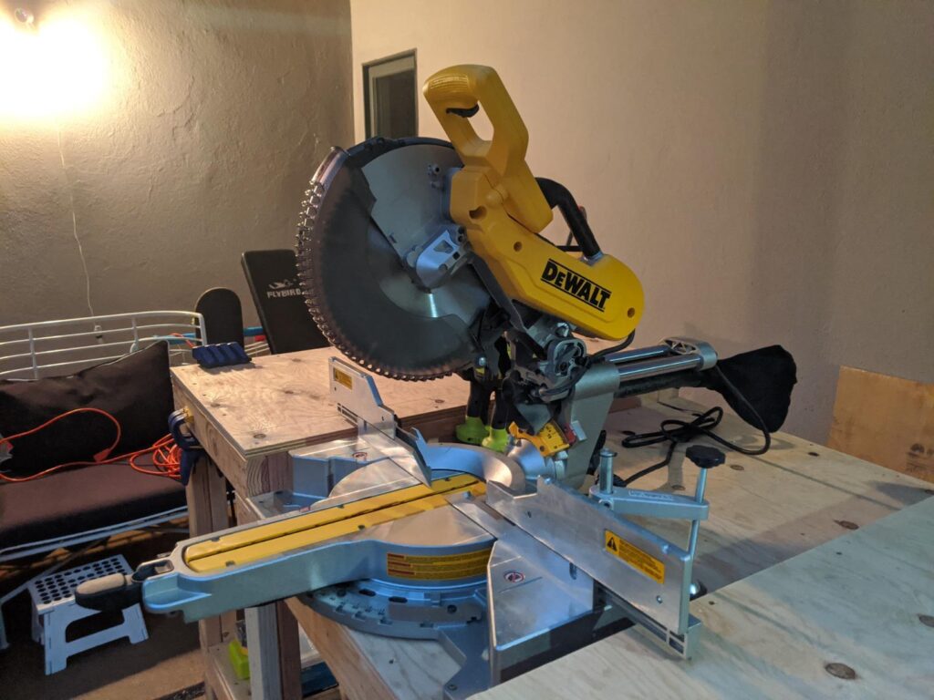 Get the facts you need in our dewalt vs milwaukee miter saw head-to-head review.