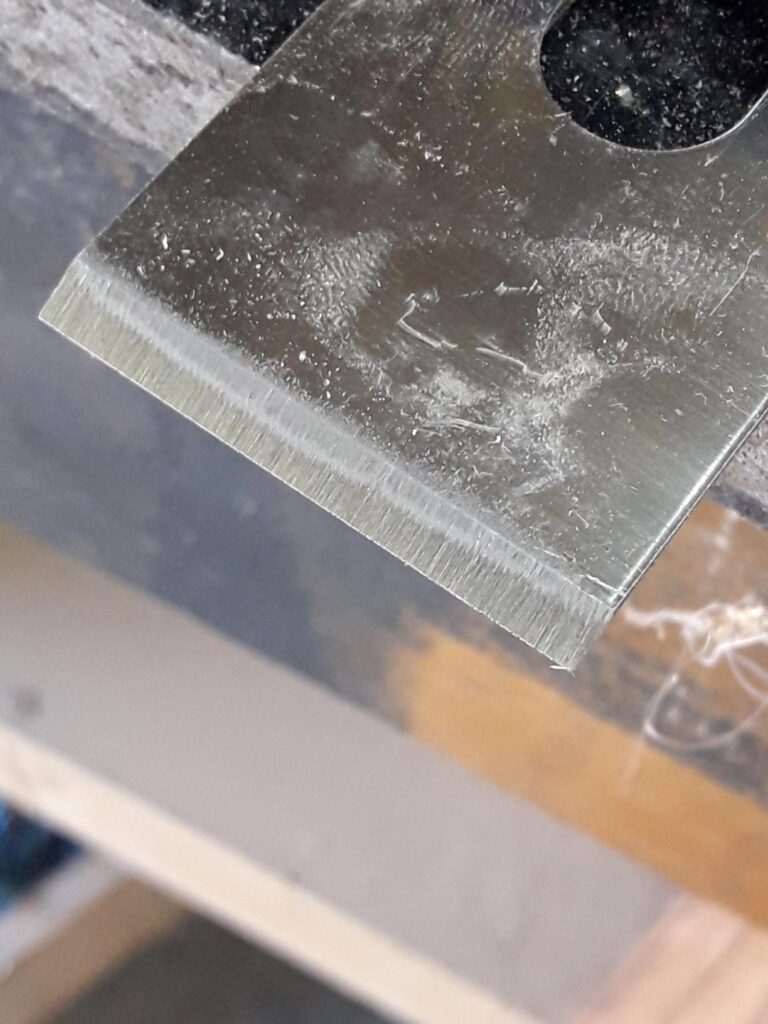 Wondering which hand plane is right for you? Our record vs stanley planes comparison has the answers pros swear by.