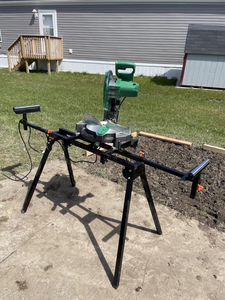 A complete buyer’s guide comparing metabo vs dewalt miter saw models for every skill level.