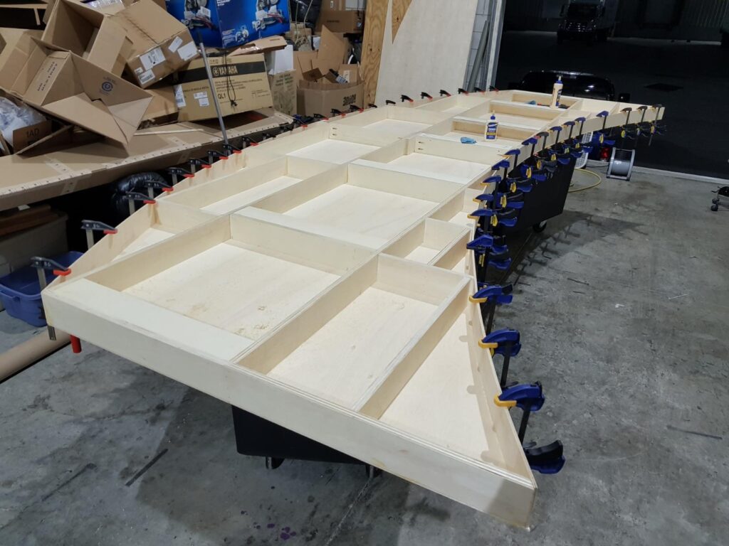 Get a detailed look at bessey vs irwin clamps performance, durability, and comfort—find out which one wins.