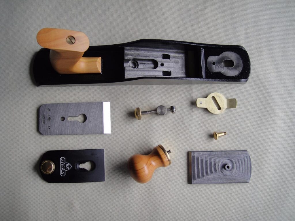 We compare millers falls vs stanley planes to help you choose the right tool for flawless, professional-level woodworking results.