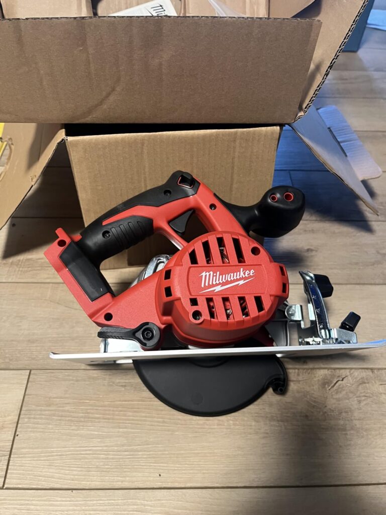 Don’t buy the wrong saw—our Makita Vs Milwaukee Circular Saw guide makes your choice crystal clear.