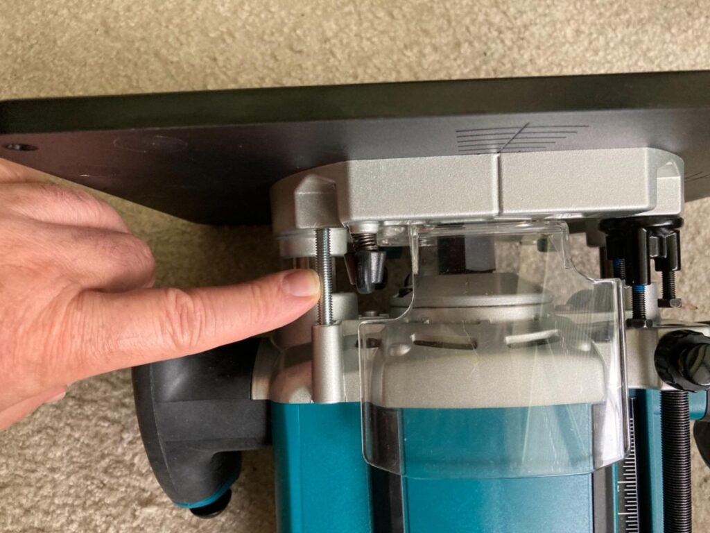 Makita RP2301FC vs RP1800 explained for woodworkers who want smooth cuts and reliable performance.