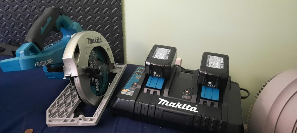 Makita XSH06PT vs XSR01PT – find out which saw provides superior torque and handling on the jobsite.