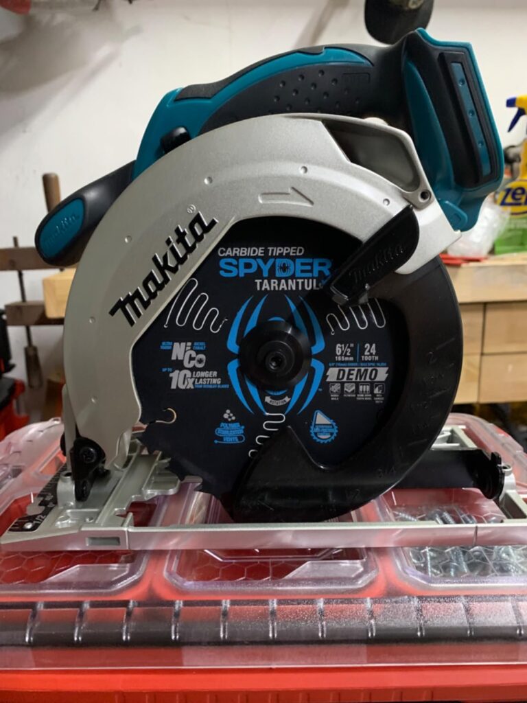 This Makita Vs Milwaukee Circular Saw comparison highlights the must-know pros and cons of each brand.