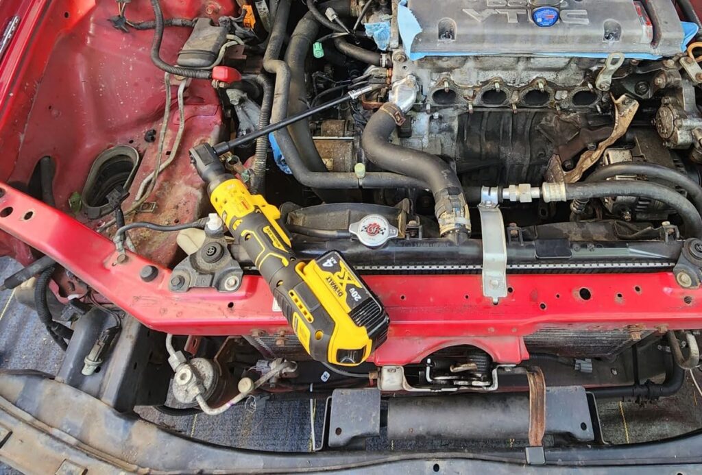 DeWalt DCF510B vs DCF513B comparison covering price differences, drive size, and long-term value before you buy.