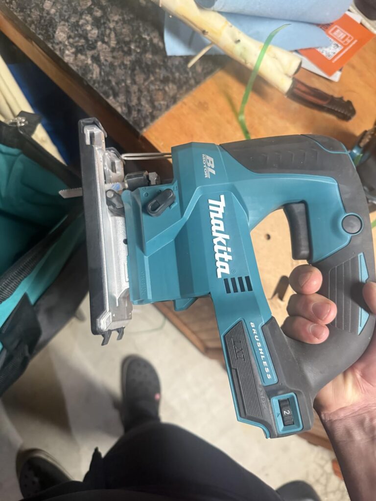 Makita XVJ04Z vs XVJ03Z detailed comparison with expert insights to help you avoid buyer’s regret.